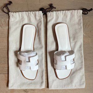 Hermes Oran Sandal in Blanc/White, Size 38.5 IT